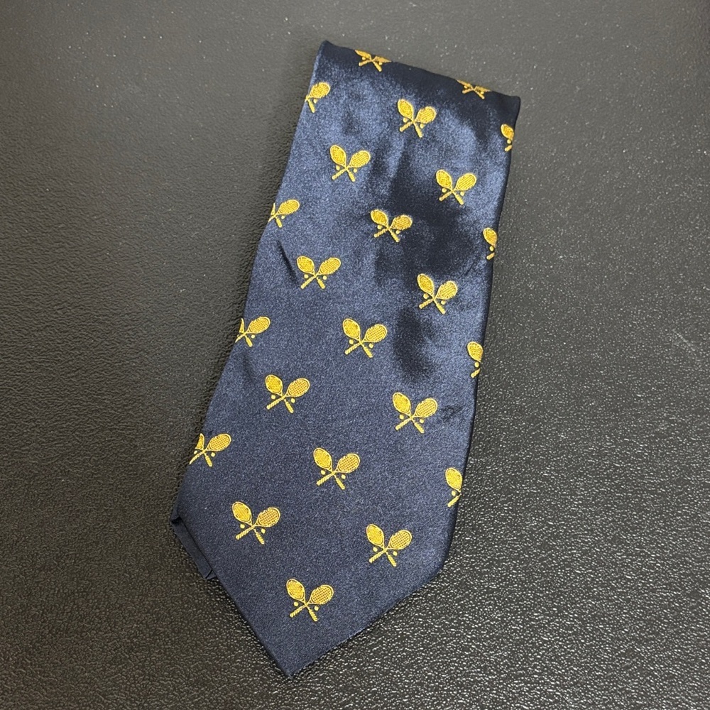 Alfred Sung Collection 100% Italian Sill Tennis Racket Pickle Ball Navy Blue Tie